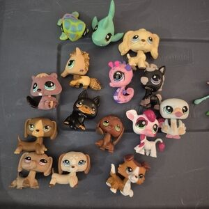 15 Littlest Pet Shop